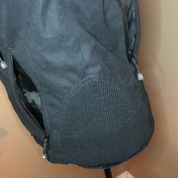 Like New, Women’s Harley Davidson, size small, black and orange riding jacket. - Picture 11 of 15